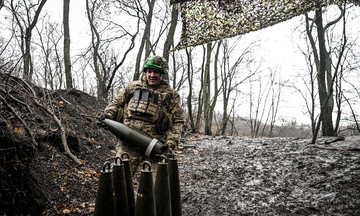 Zelensky: Ukraine unable to sustain 800,000-strong army