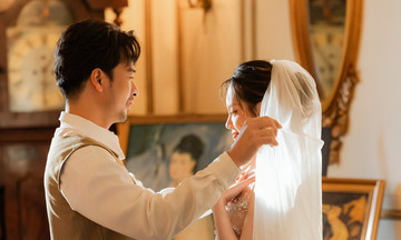 Doan Minh Tai and wife capture classic-style wedding photos