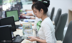 Deposit interest rates climb to 7-8% annually