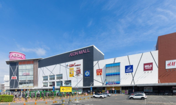 What's new in Aeon Mall's business model?