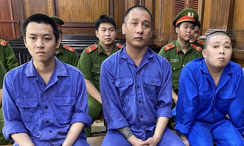 Two sentenced to death for trafficking over 30 kg of drugs