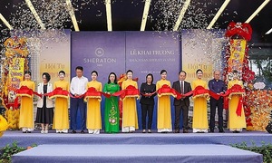 Sheraton Vinh opens