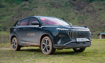 Dongfeng showcases electrified vehicles at Vietnam Mobility Show 2025