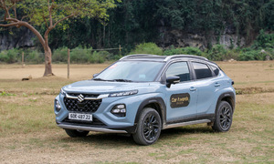 Suzuki brings its full passenger car lineup to Vietnam's largest auto show