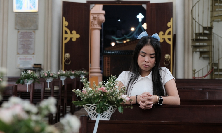 A 'slow' Christmas in ho chi minh city's ancient churches for foreign visitors