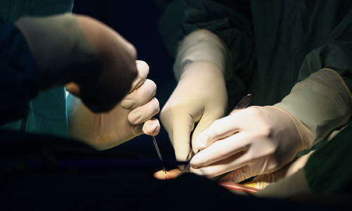 Saving the life of a 950-gram premature baby with necrotizing enterocolitis