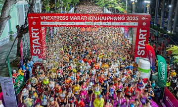 14,000 VnExpress Marathon Runners Take Over Hai Phong Streets