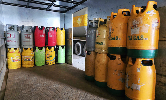 Fake gas production ring selling at cut-rate prices busted in Ho Chi Minh City