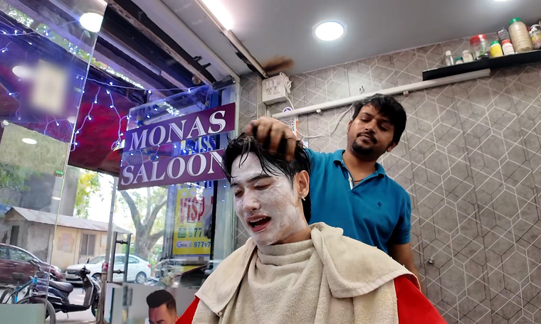 Vietnamese tourists recount experiences with affordable Indian massages