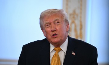 US experts warn of consequences if Trump recalls string of ambassadors