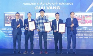 VnExpress wins gold at "Journalism moments" photo awards