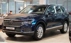 Volkswagen Touareg offers 330 million VND discount at Vietnam Mobility Show