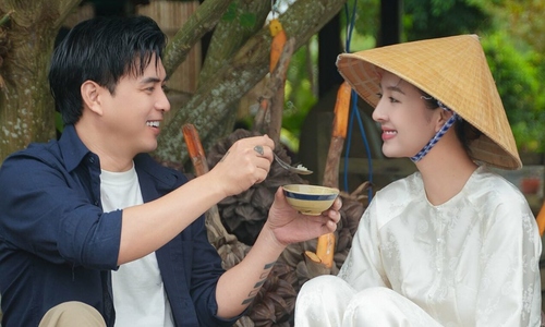 Ho Quang Hieu and wife's cooking hobby