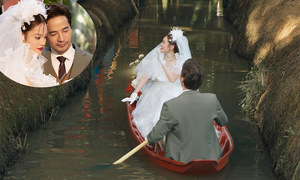 Doan Minh Tai rows boat to pick up bride
