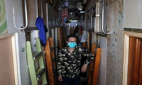 Trying to live in a 'coffin apartment' in Hong Kong