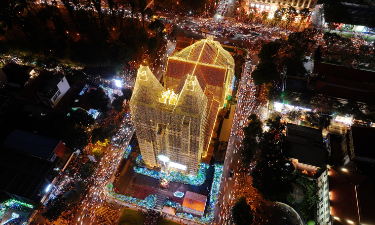 Hotels: some fully booked, others quiet ahead of new Year holiday