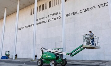 Artist sued for 1 million USD after canceling performance at Trump-Kennedy center