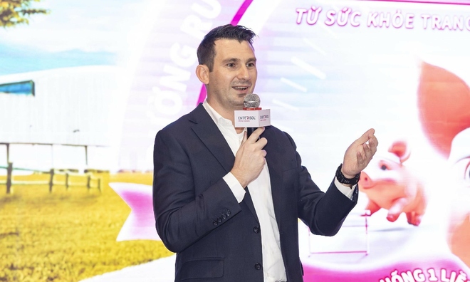 Boehringer Ingelheim promotes sustainable development in Vietnam's veterinary industry