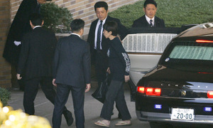 Japanese prime minister moves into official residence rumored to be 'haunted'