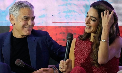 Actor George Clooney and wife granted French citizenship