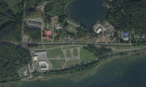 Residents near Putin's residence 'saw no signs of attack'