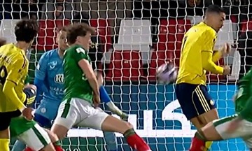 Ronaldo scores with his back for Al Nassr