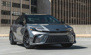 electrification and tariffs dominate the global automotive industry in 2025