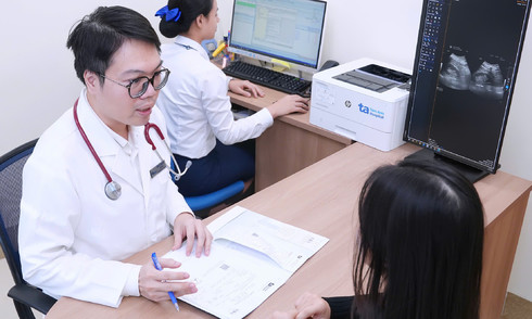 Is kidney failure during pregnancy dangerous?