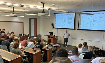 US professors use "ancient" exam method to grade students