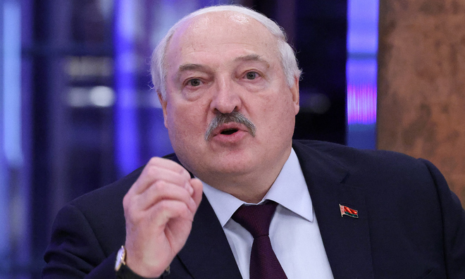 Belarusian President recounts warning Putin about assassination plot