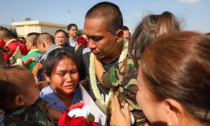 Cambodian prisoners of war welcomed as heroes upon return