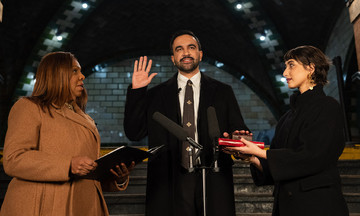 New York mayor sworn in under abandoned subway station
