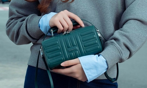 Vietnamese stars style Rimowa's new bag collection
