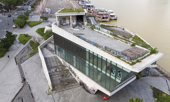 Vu Nhom Yacht Marina's Current State Before Public Conversion