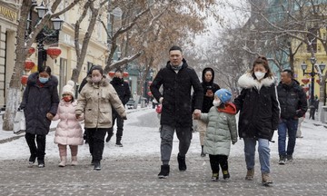 China taxes condoms, contraceptives to boost birth rate