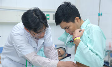 Tumor the size of a football grows after patient opts for prayer over cancer treatment