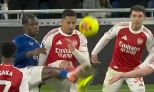 Premier League admits error in denying Everton penalty against Arsenal