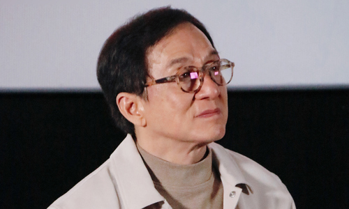 Jackie Chan apologizes to son