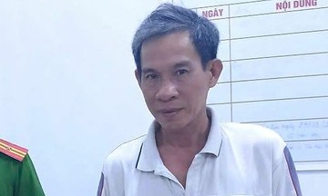 Clothing shop owner arrested for abusing young girl