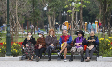 Hanoi parks undergo transformation after renovations