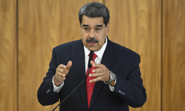 Switzerland freezes Maduro's assets