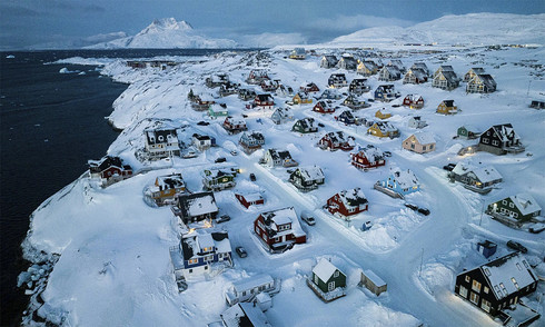 Trump continues to float idea of controlling Greenland