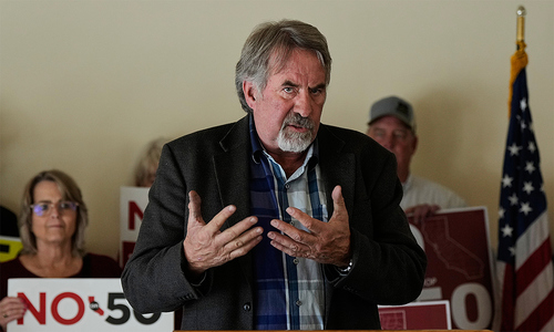 Republican congressman representing California dies