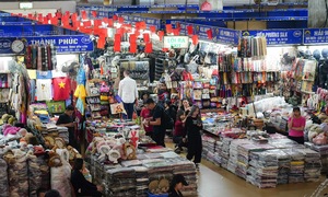 Business household owners can assign parents, spouses as accountants