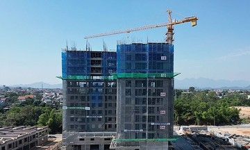 Three people arrested in social housing document forgery case involving 300 units