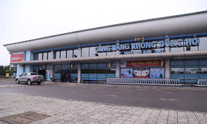Dong Hoi airport temporarily suspends evening flights