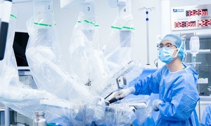 Thyroid surgery with da Vinci Xi robot