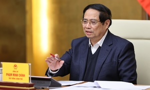 Households repairing or rebuilding homes after natural disasters receive an additional 5-10 million dong in support