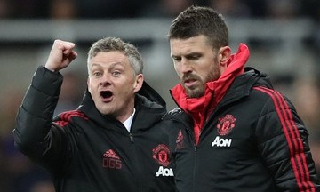 Solskjaer, Carrick vie for interim Man Utd manager role