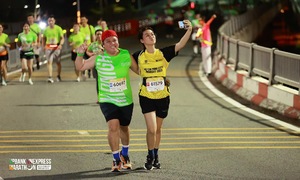 What new runners can do to overcome self-consciousness in crowded places